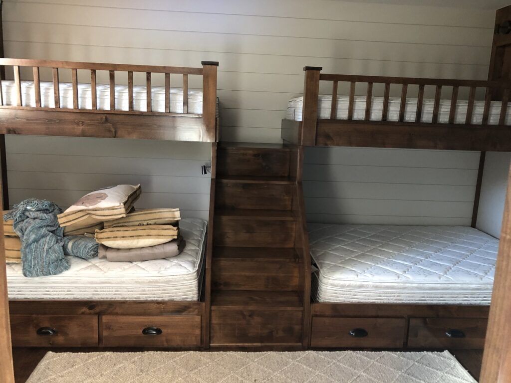 Custom bunkbeds after finish added